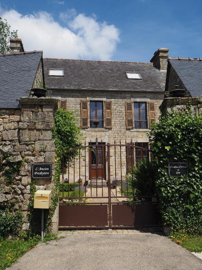 L'Ancien Presbytere Lescouet-Gouarec Εξωτερικό φωτογραφία